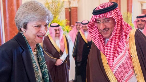 'The Guardian': Bloccata in Gran Bretagna un'indagine sui finanziamenti dell'Arabia saudita al terrorismo 