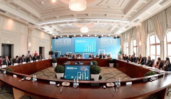 Nasce una nuova governance economica globale: la Nuova Banca di Sviluppo dei BRICS è operativa