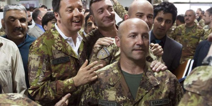 RENZI, L'APPRENDISTA STREGONE, SCELTO PER LA GUERRA AL TERRORE IN LIBIA RENZI, L'APPRENDISTA STREGONE, SCELTO PER LA GUERRA AL TERRORE IN LIBIA