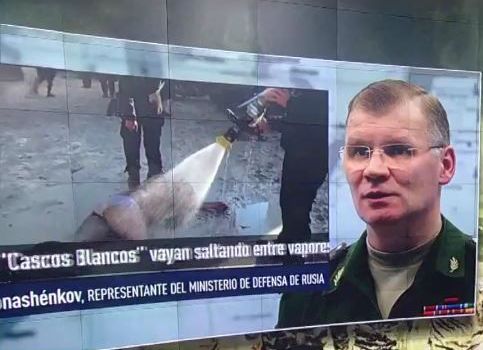La Russia mostra le foto che smentiscono l'uso di gas sarin in Siria