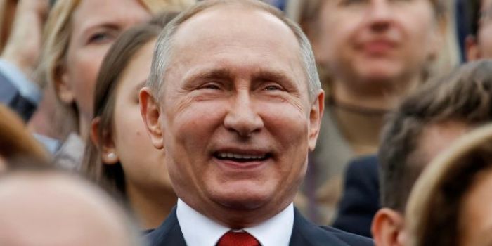 Putin umilia gli Usa: sui mercati finanziari a ruba i bond emessi da Mosca 