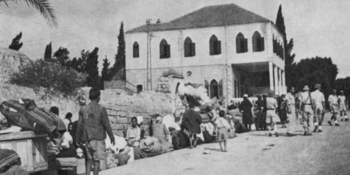 Documento declassificato rivela come Israele usò la legge marziale nei confronti di 150.000 arabi per espellerli dalla loro terre Documento declassificato rivela come Israele usò la legge marziale nei confronti di 150.000 arabi per espellerli dalla loro terre