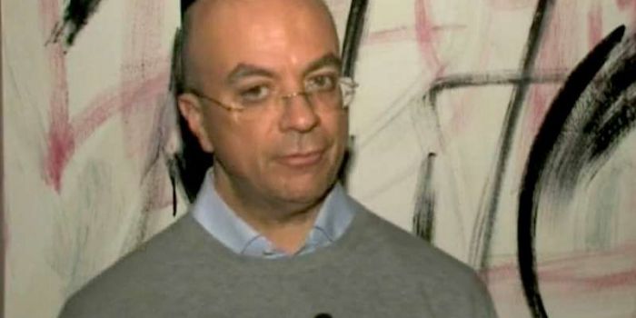 Dott. Oliviero, pneumologo e psichiatra: Qual è la base di questo terrorismo sul Covid? La gente non ha sofferto abbastanza? Dott. Oliviero, pneumologo e psichiatra: Qual è la base di questo terrorismo sul Covid? La gente non ha sofferto abbastanza?