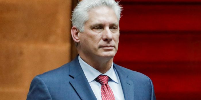 Díaz-Canel sulle minacce di Guaidó contro TeleSUR: la boicottano perché non hanno argomenti Díaz-Canel sulle minacce di Guaidó contro TeleSUR: la boicottano perché non hanno argomenti