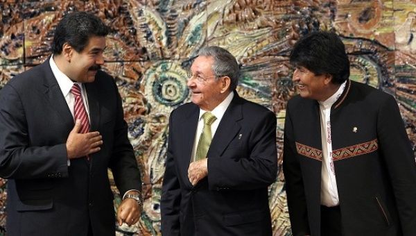 In difesa dei governi progressisti dell'America Latina. Atilio Boron risponde a Mario Vargas Llosa In difesa dei governi progressisti dell'America Latina. Atilio Boron risponde a Mario Vargas Llosa