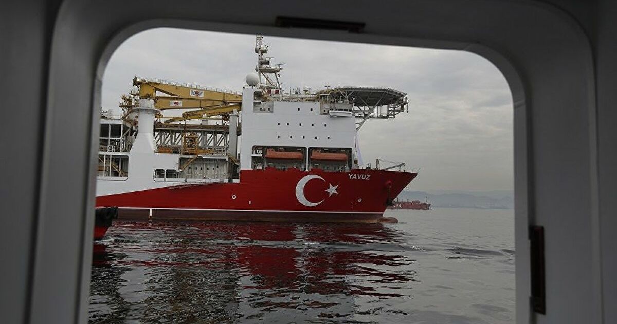 Navi da guerra turche in acque greche nell'imbarazzante silenzio della Nato