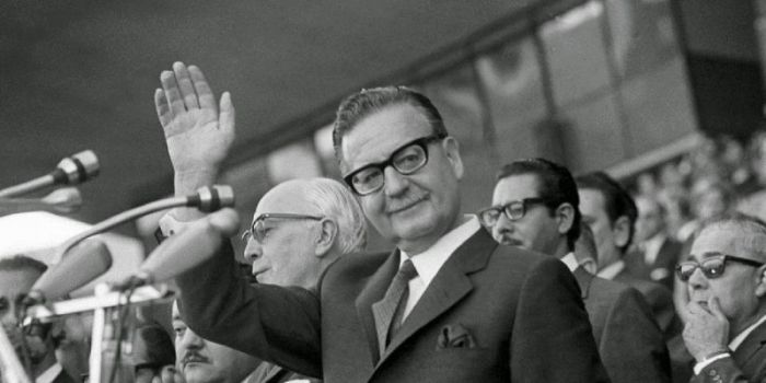 PD, giù le mani da Allende!