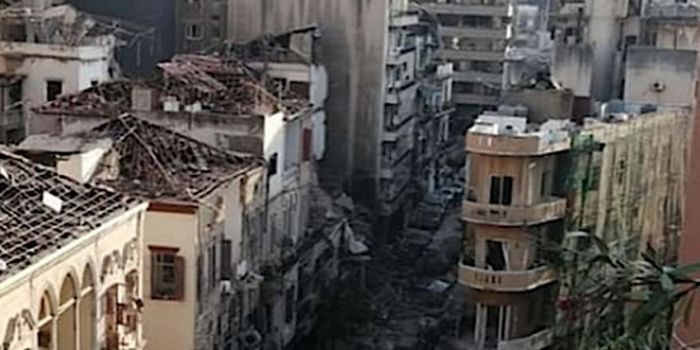 Andre Vltchek - Chi c'è dietro la carneficina di Beirut? Cosa è successo veramente?