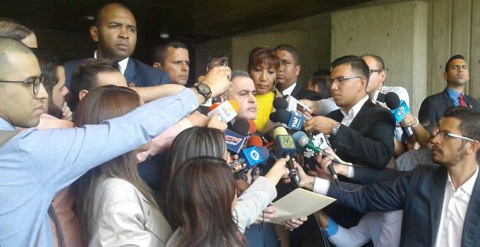 Venezuela. La procura sollecita misure cautelari contro Juan GuaidÃ³ presso la Corte Suprema