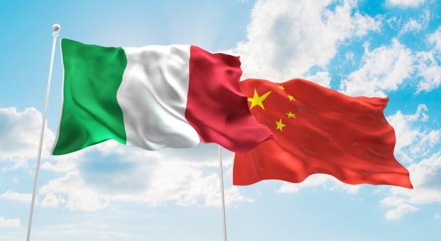 Coronavirus, dalla Cina raccolta fondi e materiali per aiutare l'Italia