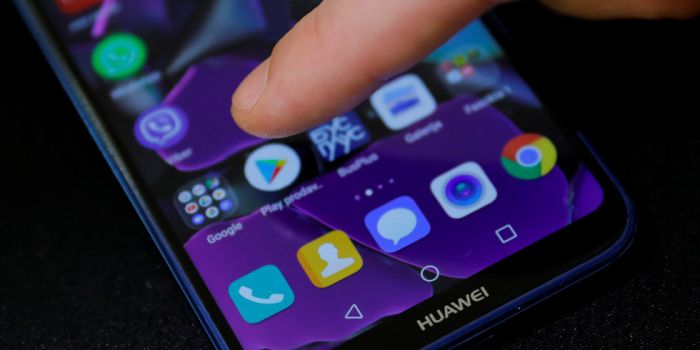 I giganti cinesi della telefonia Huawei, Xiaomi, Oppo, Vivo si uniscono per contrastare il dominio di Google Play