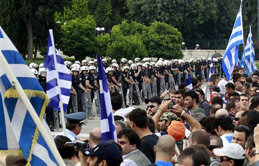 La Grecia ha rischiato di affrontare un golpe militare nel 2011?