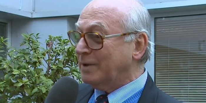 Il medico siriano Jean Bassmaji: «Dividere la Siria in staterelli è sbagliato, così si crea una nuova Israele» Il medico siriano Jean Bassmaji: «Dividere la Siria in staterelli è sbagliato, così si crea una nuova Israele»