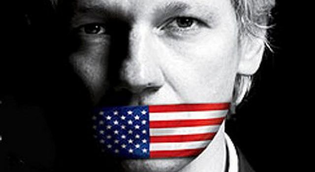 Risultato immagini per USA Assange immagini