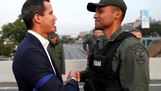 Repubblica conquista la pole position nel sostegno al golpismo in Venezuela